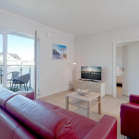 Ferienwohnung Steuerbord ツィノヴィッツ エクステリア 写真