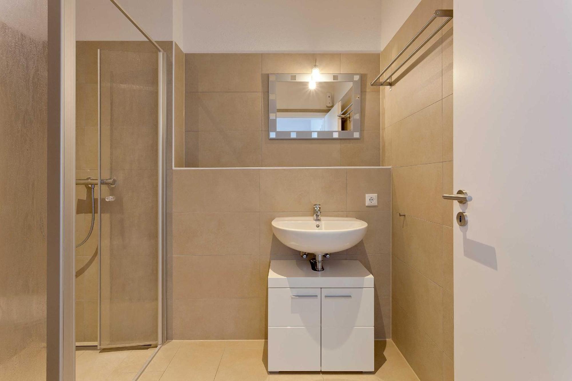 Ferienwohnung Steuerbord ツィノヴィッツ エクステリア 写真